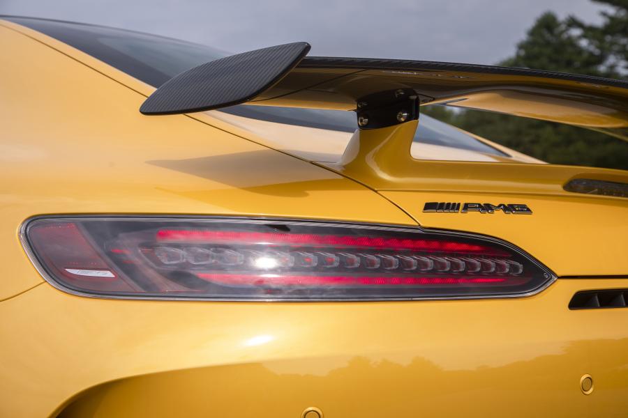 Детали экстерьера Mercedes-AMG GT R (C190) 2019 года  (NA) (фото 59 из 85)